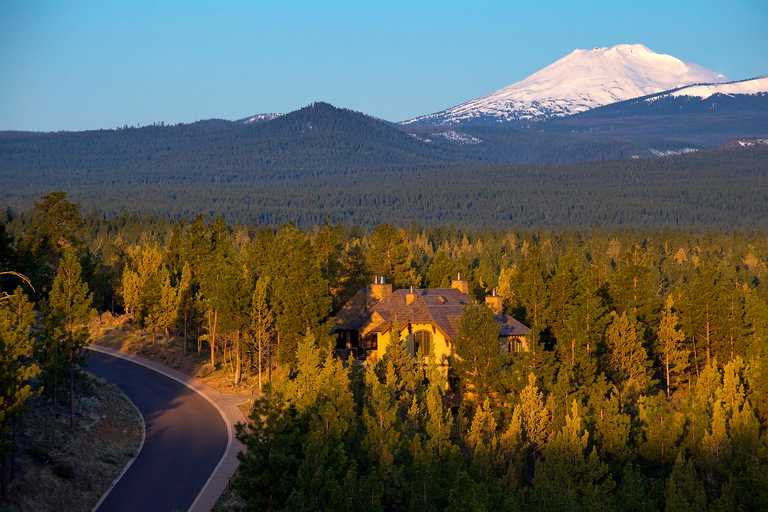 Oregon-Home-Photographer-Mt-Bachelor
