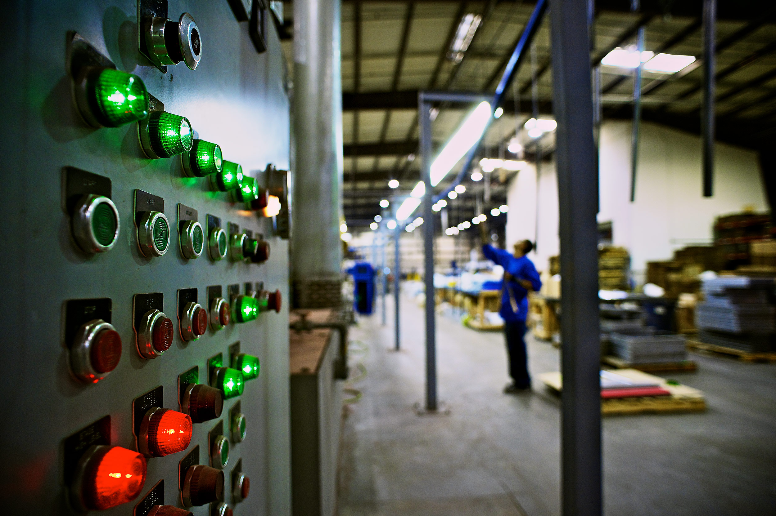 Industrial-Manufacturing-Photography-Lights-Panel
