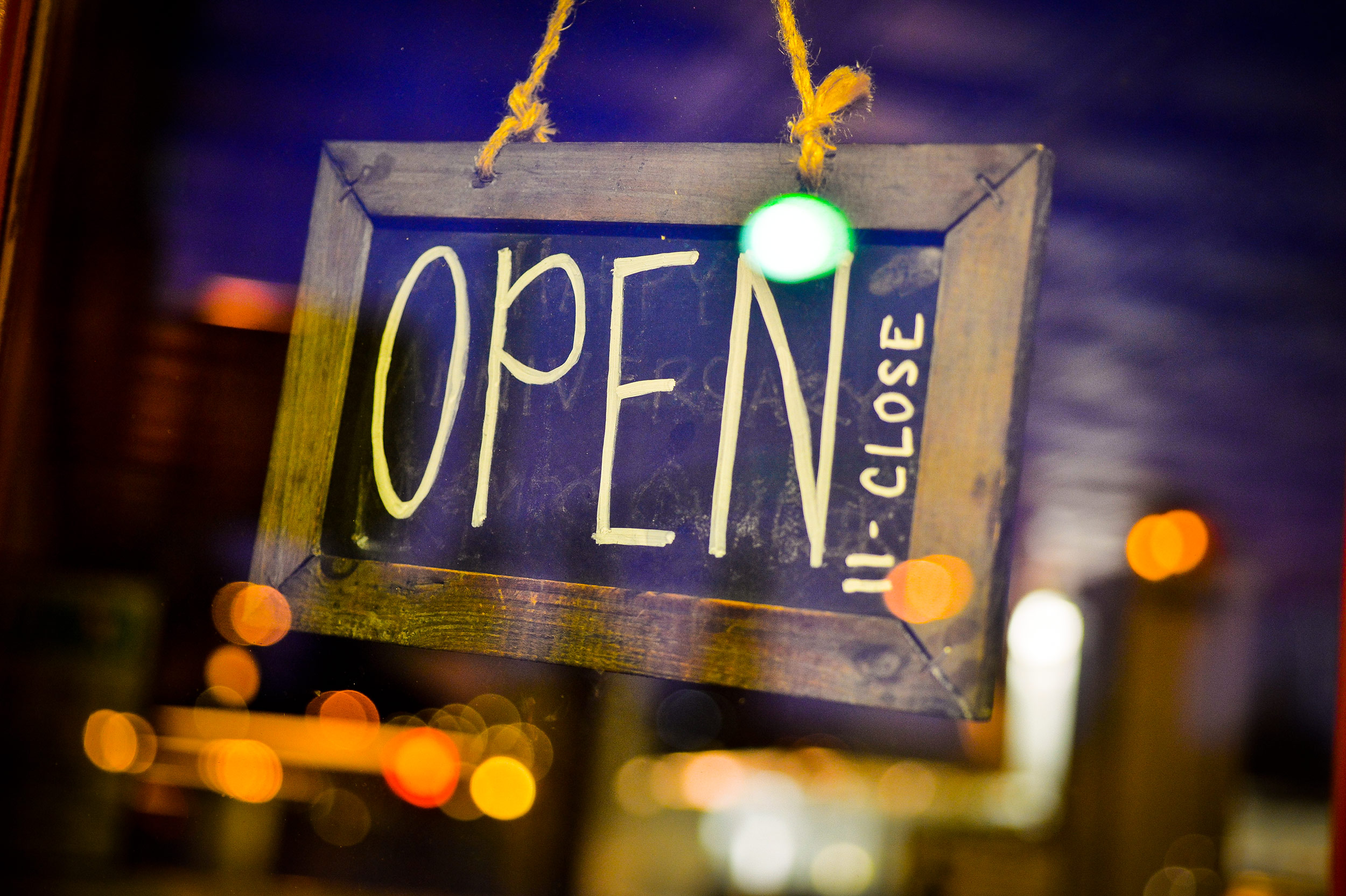 Open-Restaurant-Photography-Sign